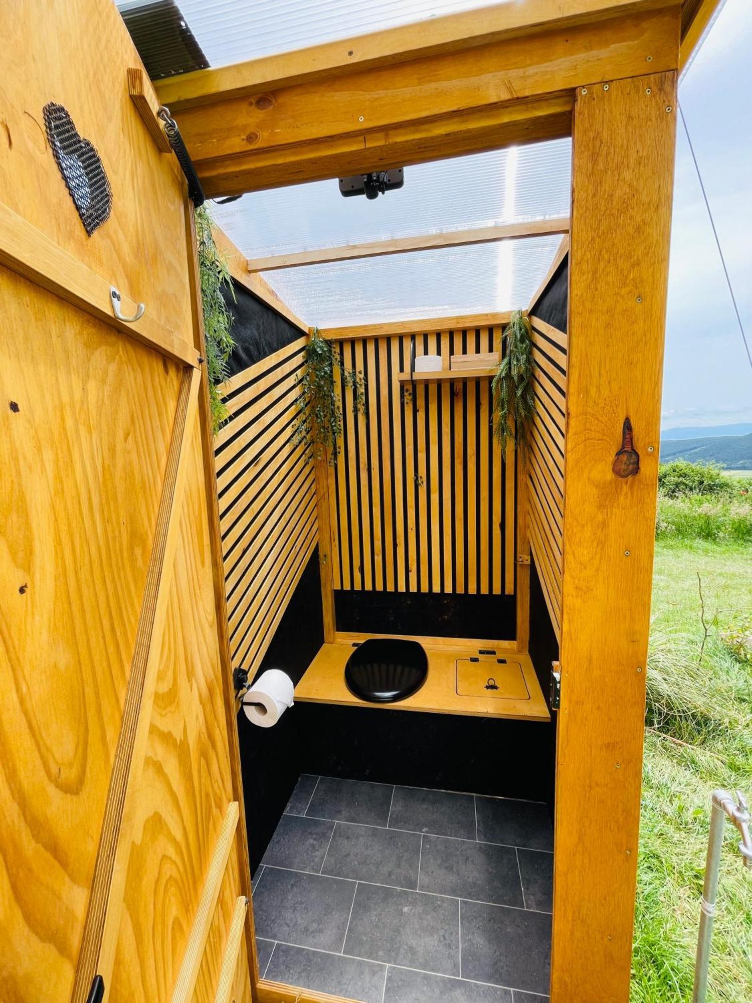 Готель Glamping Hohe Wand - Zelt Mit Sternenfenster Und Whirlpool Maiersdorf Екстер'єр фото