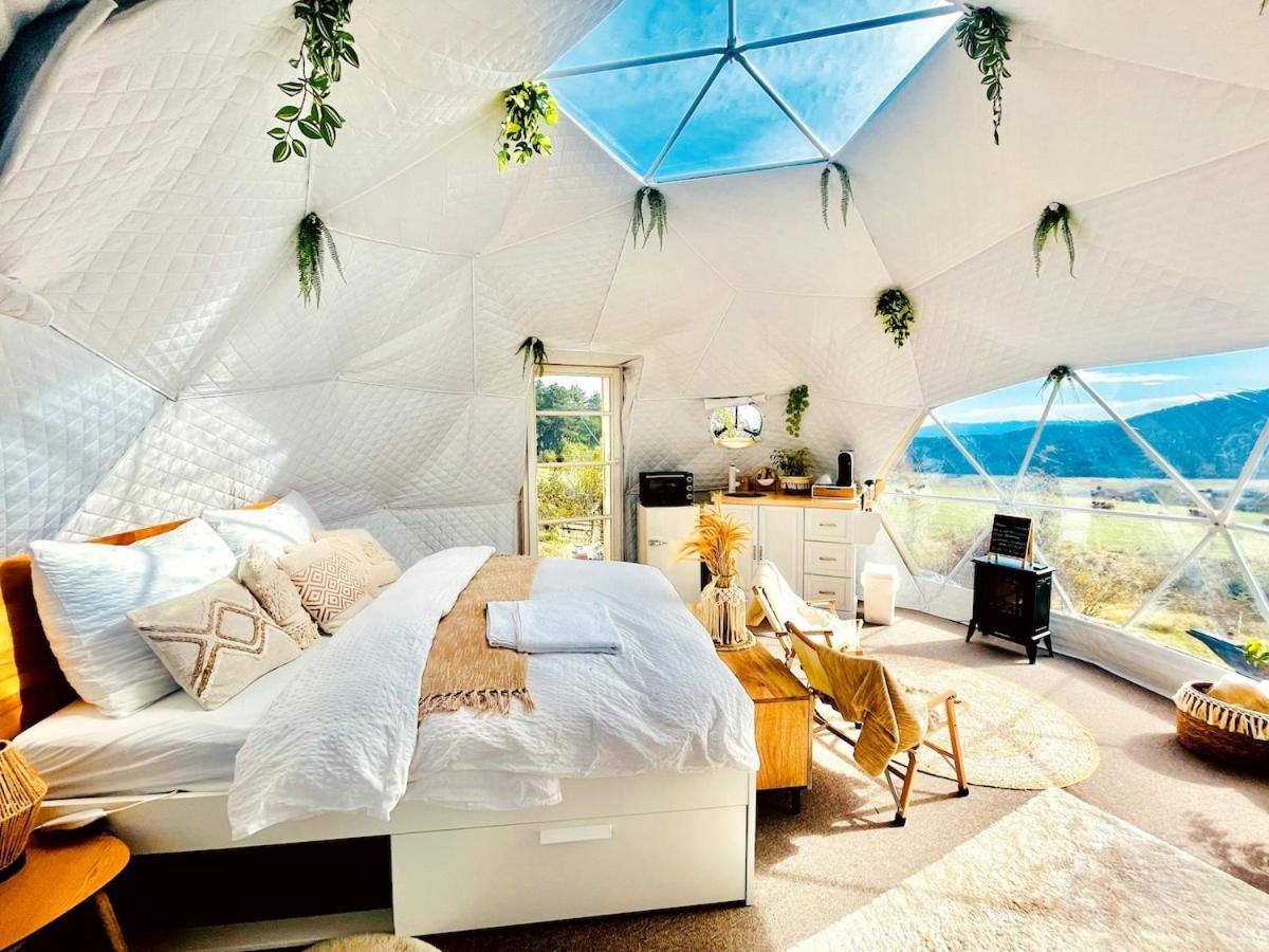 Готель Glamping Hohe Wand - Zelt Mit Sternenfenster Und Whirlpool Maiersdorf Екстер'єр фото