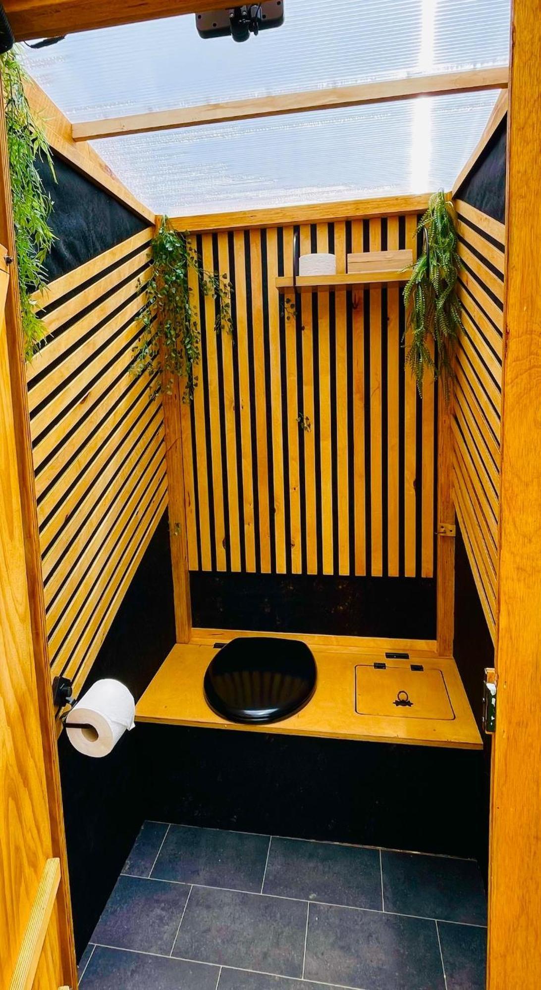 Готель Glamping Hohe Wand - Zelt Mit Sternenfenster Und Whirlpool Maiersdorf Екстер'єр фото